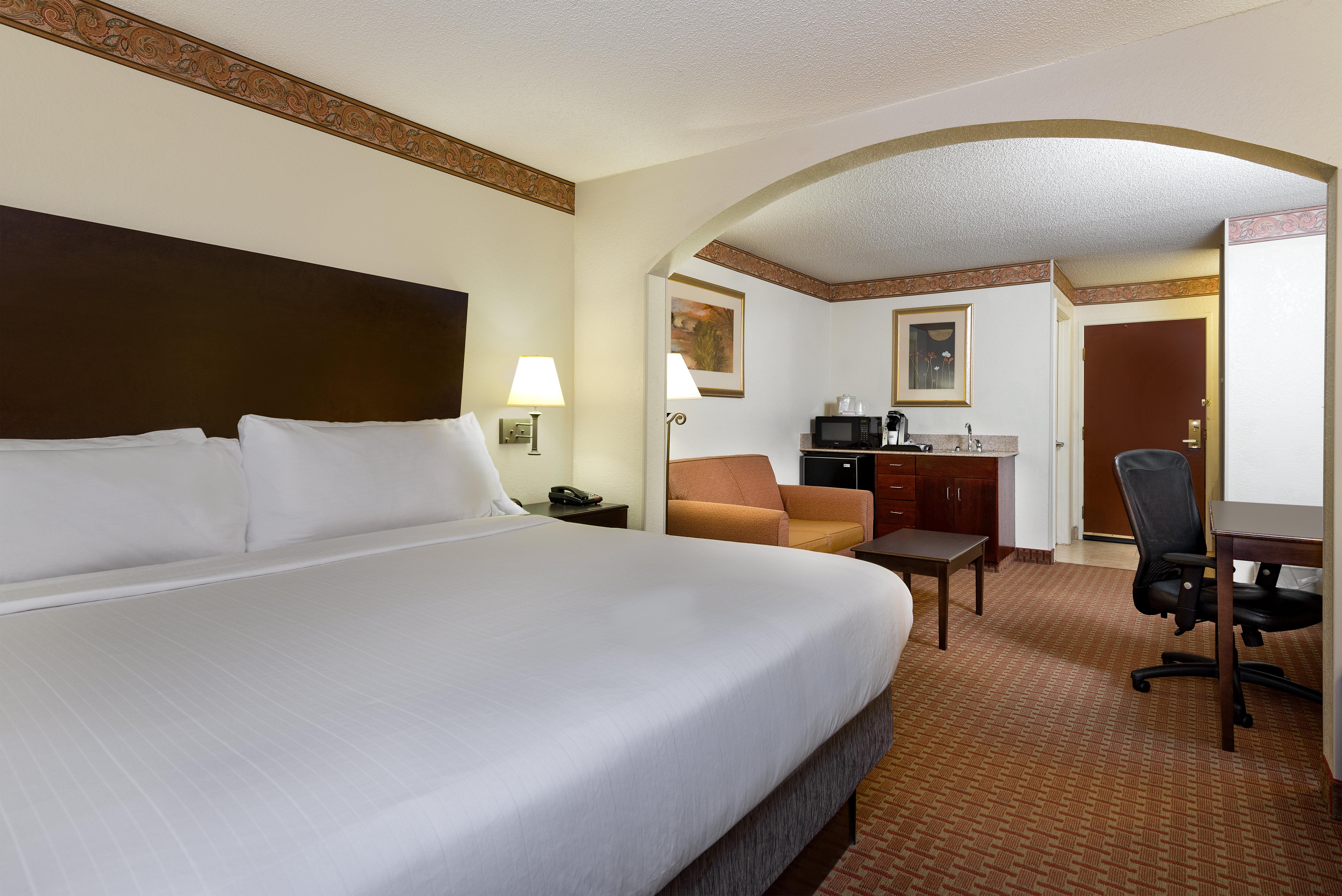 Holiday Inn Express Wilson I-95 By Ihg ภายนอก รูปภาพ